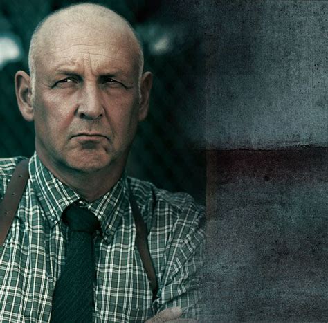 Justified Art Mullen Actor Nick Searcy Justified Series Shows Olyphant