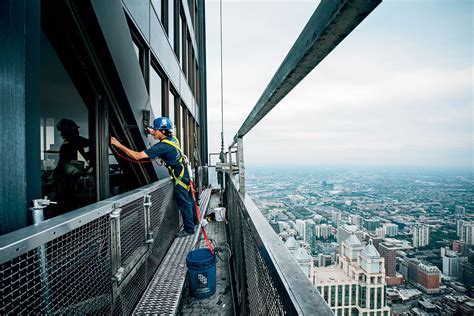 Six Big Photos of the Coolest Jobs in Chicago – Chicago Magazine