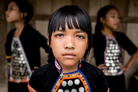 [Photos] Celebrating Vietnam's ethnic minorities through portraiture
