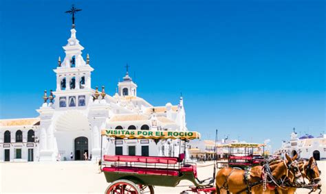 La Romería Del Rocío En Huelva Espectacular Fiesta Religiosa