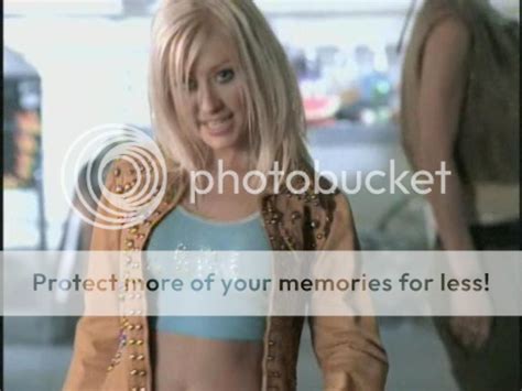 Christina Aguilera S Belly Button Photo By Gameshowhost5 Photobucket