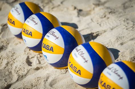 A new class of beach volleyball artistic gymnastics. 10 reasons why beach volleyball is bae