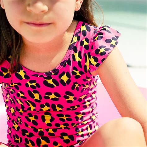 Maiô Infantil Estampado Onça Pink Roupa Para Brincar