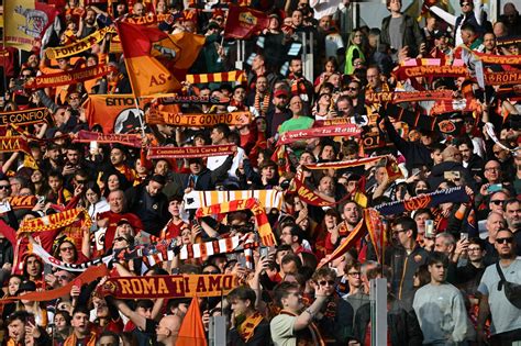 Roma Ultras Send Message Of Support Ahead Of Torino Showdown