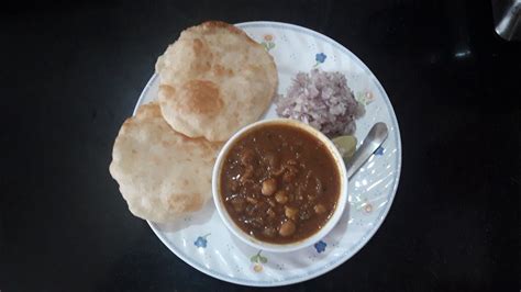 It is a mini meal generally served with pickle and tomato onion salad. Chole Bhature | छोले भटुरे | Gargi's Kitchen Marathi - YouTube
