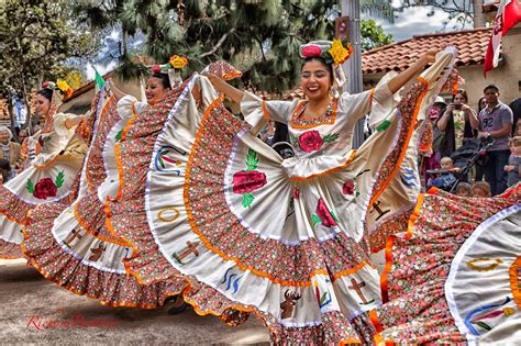 Meet These Mexican Traditions Celebrated In The United States
