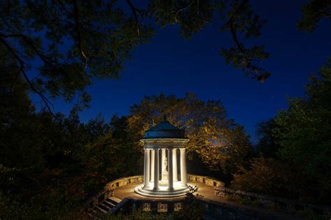 Liste de tous les liens en streaming NIGHT GARDENS | Cook Jenshel Photography