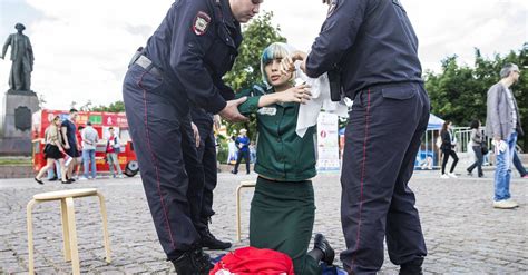 Pussy Riot Activist Detained For Peaceful Protest On Russia Day Wired Uk