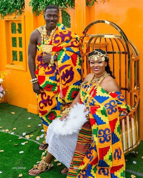 23 Kente Designs For Couples 2020 The Latest Kente Engagement Styles