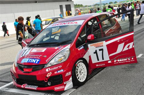 Modifikasi Honda Jazz | Honda, Jazz, Pembalap