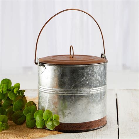 Round Galvanized Tin With Rusty Lid Baskets Buckets And Boxes Home