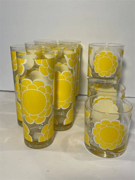 Vintage Colony 70s Retro Yellow Flower Highball Or Lowball Glasses Bright Mcm Ice Tea Water Cups