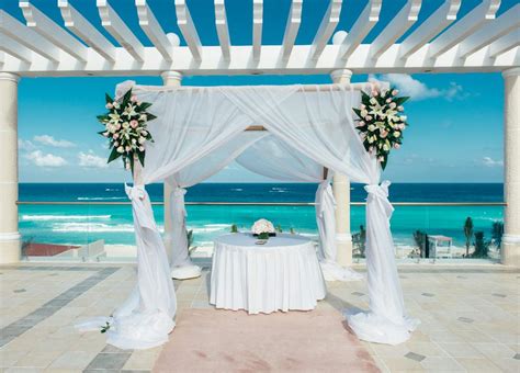 Beach Surf Wedding Lovely Cancun Mexico Wedding Catch My Party