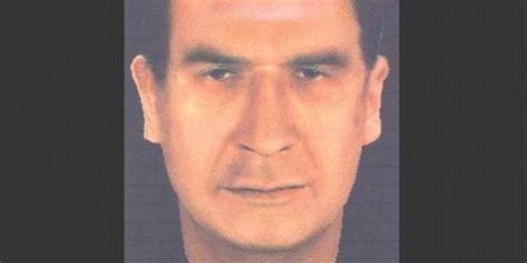 Un'immagine mai vista prima d'ora e pubblicata da la repubblica. Matteo Messina Denaro: il nuovo identikit del boss mafioso ...