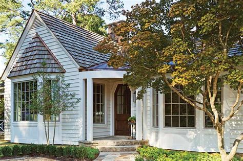 Peek Inside Our Southern Cottage Special Issue Cottage Journal