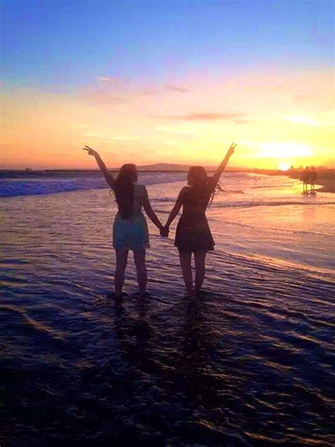 Creative Best Friend Beach Sunset Pictures
