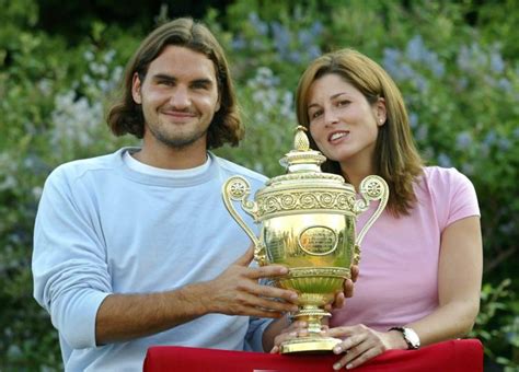 Roger federer has had 1 relationship dating back to 2000. Mirka Federer (Roger Federer's wife): Biography- Age ...