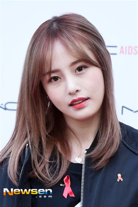생리대 쌓아둘 때, 키트 만들어 후원하기도(스케치북). 포토엔캐스퍼, 예뻐도 너무 예쁜 실물미모 - 손에 잡히는 뉴스 ...