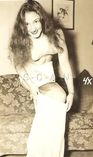 ORIGINAL VINTAGE 1940S 50S Semi Nude RP Long Hair Takes Off Slip