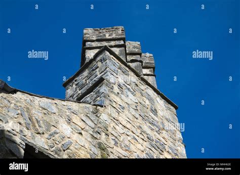 Jacobean Architecture Chimneys Stock Photo Alamy