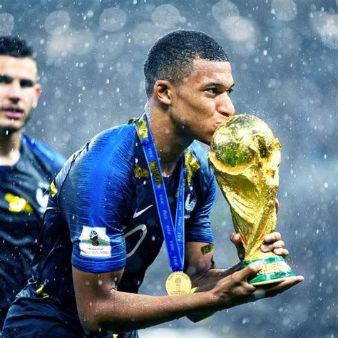 The deal is finally done. Kylian Mbappé is Donating All of His £375,000 World Cup ...