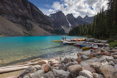 Beautiful Moraine Lake In Canada Snow Addiction News About