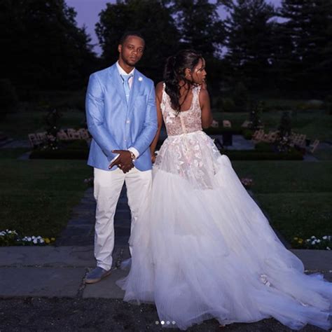 Hip Hop Couple Remy Ma And Papoose Renew Their Wedding Vows To