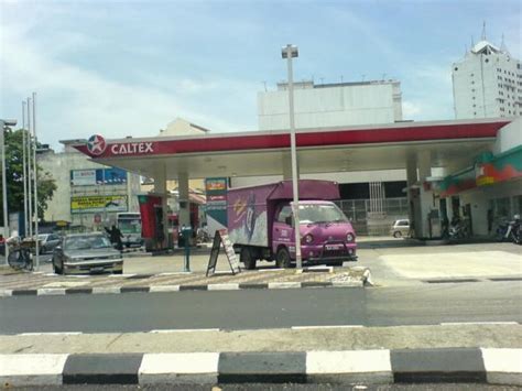 Non è mai troppo tardi per prenotare un viaggio. Caltex Petrol Station Pudu, Aejaystar Trading - Kuala ...