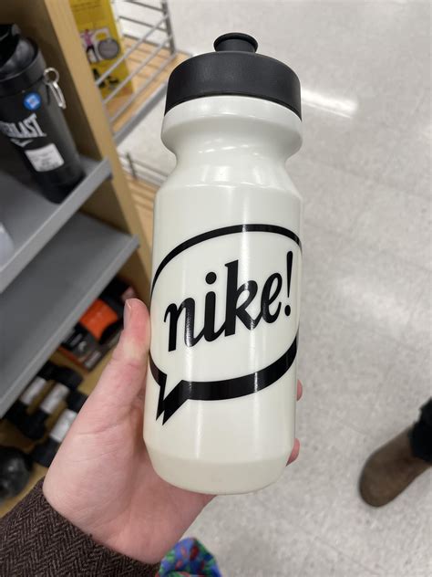 Me, aloud at the Marshall’s: “oh Duggar Snark is gonna love this” : r