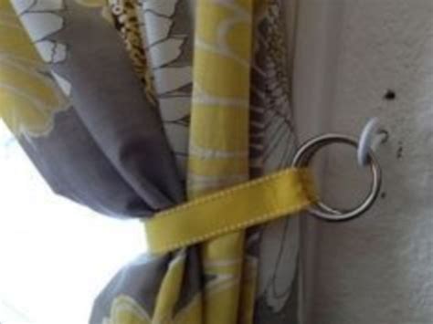 42 Creative Rv Window Makeover Ideas To Try Curtain Tie Backs Diy Curtain Tie Backs Diy Curtains