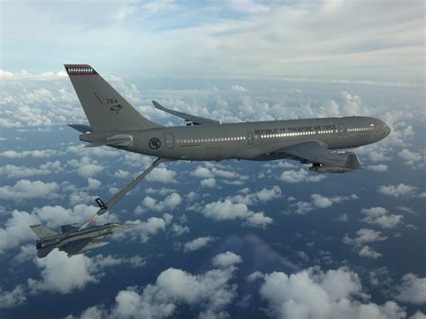 Airbus Completes A330 Mrtt Automated Tanking Trial Skies Mag