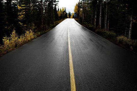 Uphill Road Stock Photos Pictures And Royalty Free Images Istock