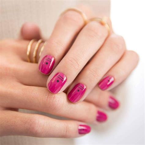 12 Pretty Pink Manicures And Nail Art Ideas Pink Manicure Manicure