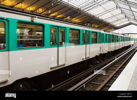 Train At A Station Paris France Stock Photo Alamy