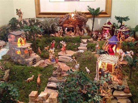 Fontanini Photo Contest Click image to close this window  Christmas