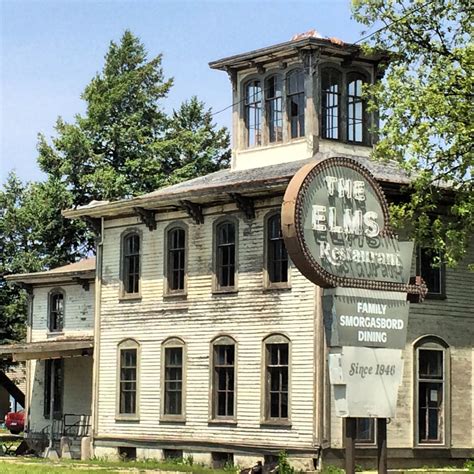 Old restaurant neon in El Paso, IL | Abandoned, Abandoned houses, Back road