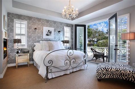 At master bedroom ideas we love emerald tones, this beautiful and preci… craving for a dream bedroom? The Bedrooms Of Your Dream