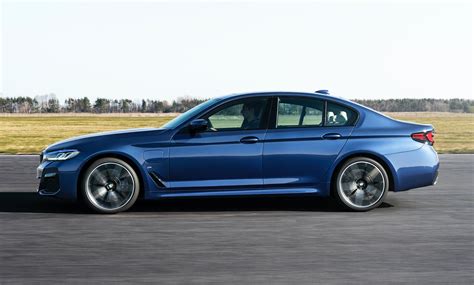Der neue bmw 4er erhält die großen lufteinlässe der konzeptstudie. Neuer BMW 5er 2020 Facelift Limousine und Touring - Autogefühl