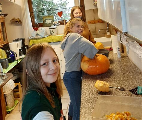 Die realschule plus meisenheim gratuliert finn gresförder aus der klasse 6a, der beim vorlesewettbewerb im kreisentscheid west die höchste „ein rundum gelungenes projekt, stellten lothar wekel und der verantwortliche lehrer jochen oppermann unisono fest, „und bisher einzigartig! 20201008_093906 - Realschule plus und FOS Mendig