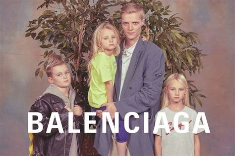 An IRL family leads the new Balenciaga campaign | Balenciaga, Brand 