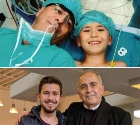 Turecki Lekarz Prof Dr Erbug Keskin Ma Zwyczaj Le E Na Stole