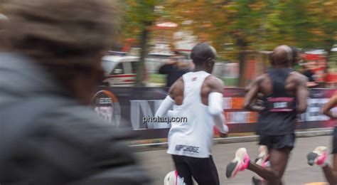 05 nov 1984 ken berlin (ger) 16 sep 2018. Eliud Kipchoge, Ineos 1:59, Wien, 12.10.2019 Bild 79309 ...