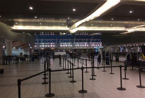 Toronto Pearson Terminal 3 Daily Park 20day 0 Reviews
