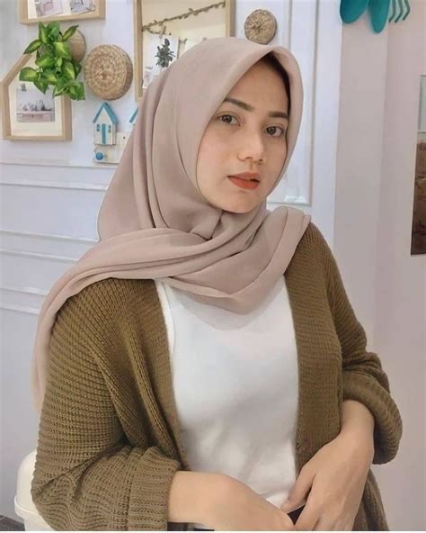Kumpulan Hijab318 Dede Beautiful Hijab Bikins Asian Girl Youtube Barbie Instagram Photo