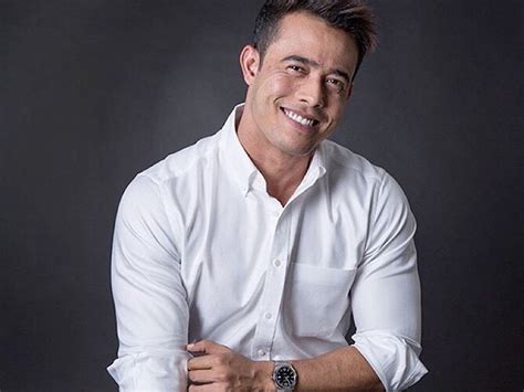 This is the official page for zul ariffin. Zul Ariffin teruja tunggu respon penonton terhadap "J ...