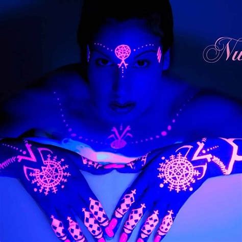 These are usually considered unsafe to use on the skin as they may contain harmful substances. 20 Best Glow in the Dark Temporary Tattoos - Designs and ...