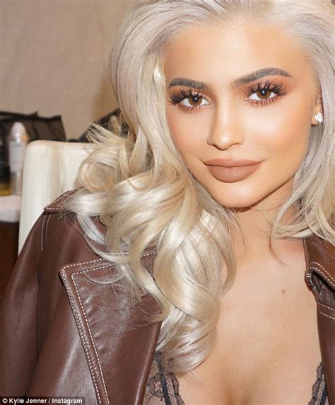Kylie Jenner Reveals Brunette Hair On Snapchat After Rocking Platinum