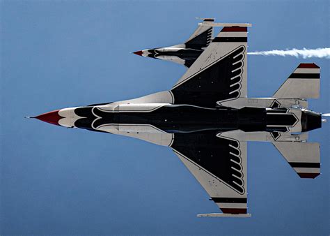 Usaf Thunderbirds Look Spectacular In First Training Outing Of The Year
