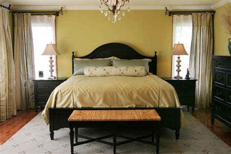 A favorite of home and garden television host vern yip, red paint makes a dramatic saturated color inspiration gallery when you think all of guest room paint ideas bedroom colors that face north facing rooms look juvenile. 45 Beautiful Paint Color Ideas for Master Bedroom - Hative