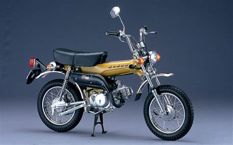 Hier finden sie aktien, kurse, charts, listen und news. Honda Dax (1969-1999) - Mini-Motorrad für die Westentasche